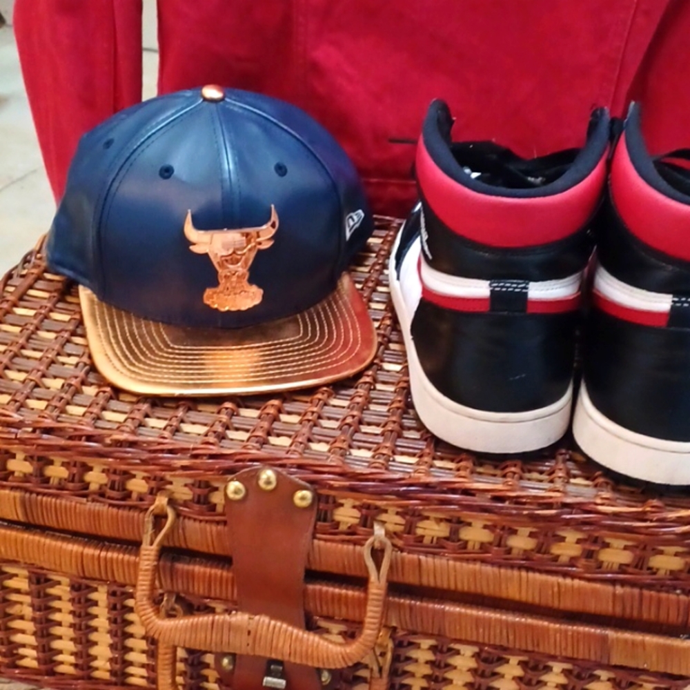 Jordan's 5 matching Chicago Bulls Snapback